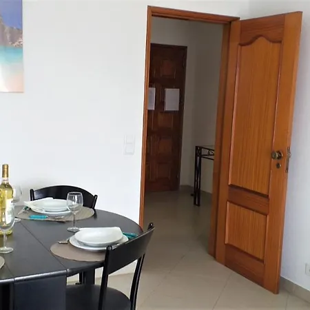 아파트 Avenida Mar- Vista Mar, Wifi, 150mt 쿼테이라